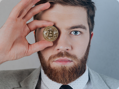 Julian Wolf – Chief Analyst bei Grotuxiv